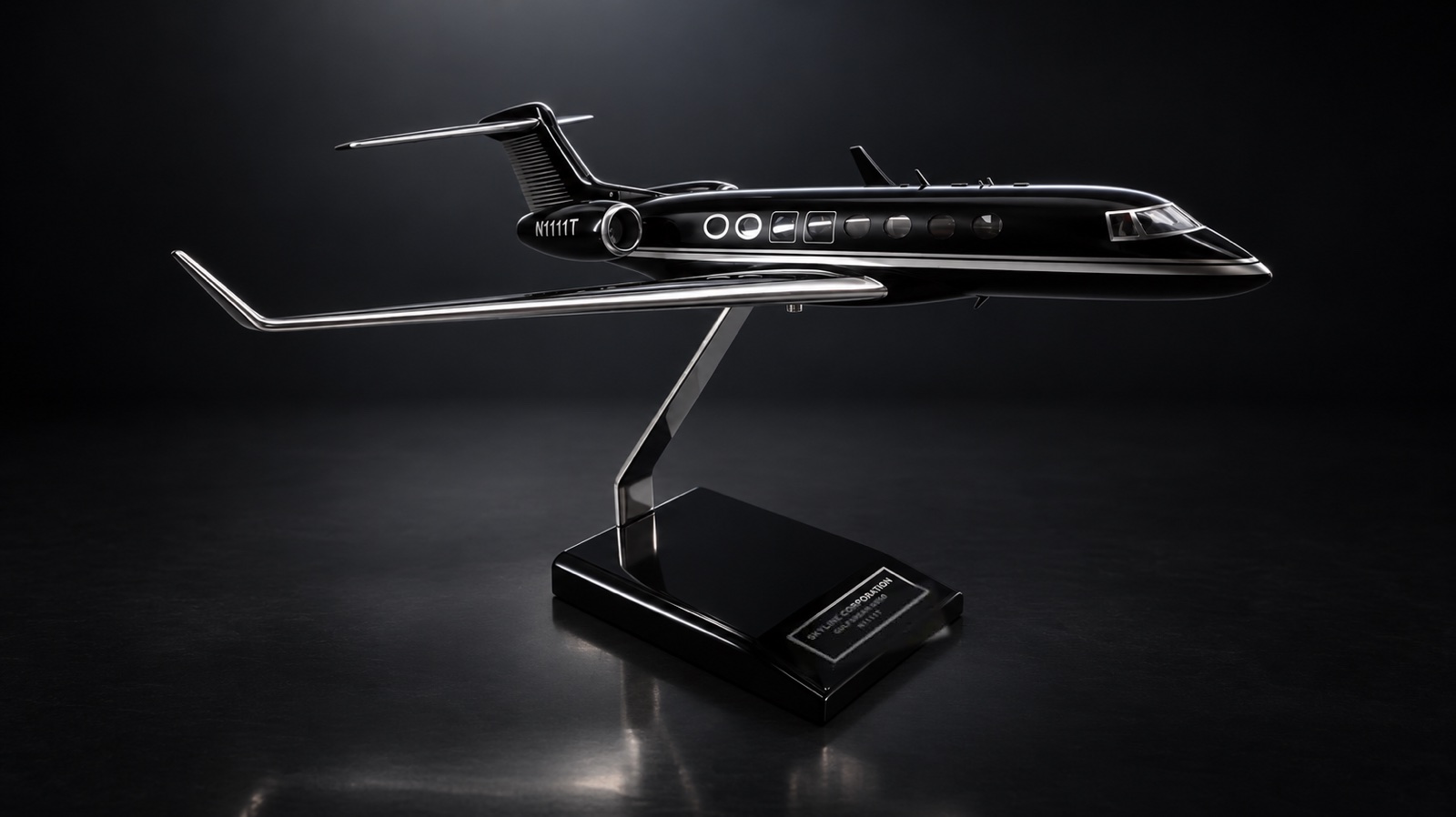 The G650 model side on